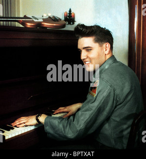 ELVIS PRESLEY-SÄNGER & SCHAUSPIELER (1958) Stockfoto