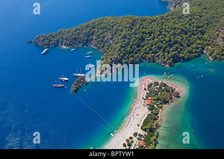 Luftaufnahme von Ölüdeniz Bucht in der Nähe von Fethiye an der türkischen Westküste Stockfoto