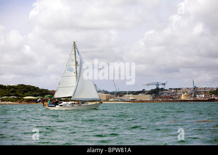 Segelboot auf dem River Fal Falmouth Cornwall Stockfoto