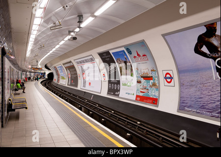 Shepherds Bush Station auf der Londoner u-Bahn-Netz, England. Stockfoto