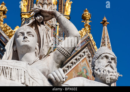 Asien-Gruppe Statuen an das Albert Memorial, London. Stockfoto