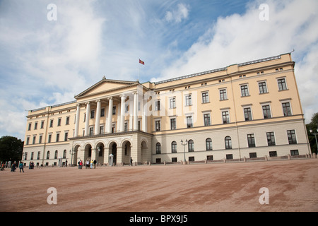 Der Königspalast in Oslo offizielle Residenz von König Harald V der vorliegenden norwegischen Monarchen. Foto: Jeff Gilbert Stockfoto