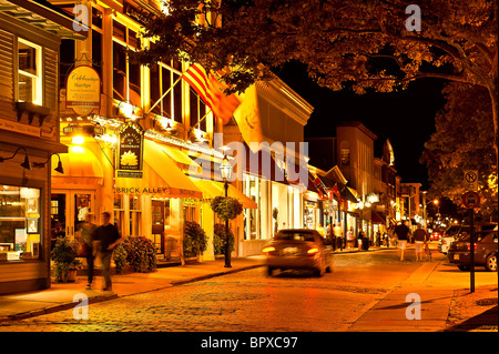 Downtown Shops und Restaurants, Thames St, Newport, Rhode Island, USA Stockfoto