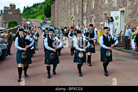 Lanark Pipe Band spielen auf der viktorianischen Fair in new Lanark, Scotland Stockfoto