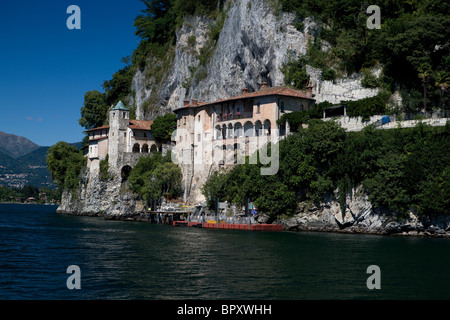 Lago Maggiore, Santa Caterina del Sasso, Lombardei, Italien Stockfoto