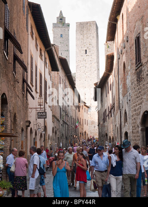 San Gimignano in der Toskana, Italien, mittelalterlichen toskanischen Stadt, mittelalterliche Manhattan oder die italienische Stadt der Türme genannt Stockfoto