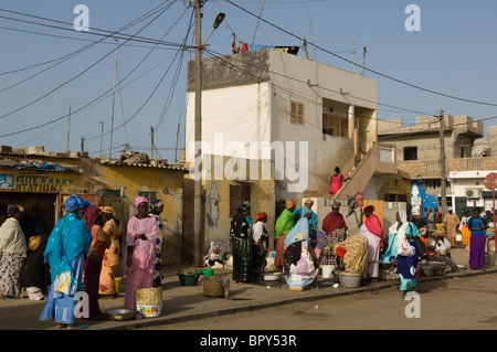 Straßenszene, Guet N'Dar, Saint-Louis, Senegal Stockfoto