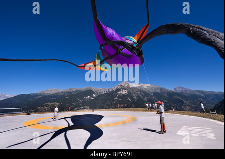 Italien Piemont Turin Sauze d eine Anzeige der Drachen im Susa-Tal Stockfoto