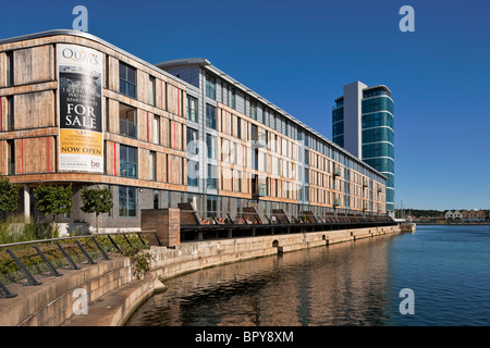 Die Kais Development bei Chatham Maritime, Kent. Stockfoto