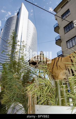 Seziert Tiger in den Straßen von Mexiko-Stadt im Rahmen einer chinesischen neuen Jahr Parade Stockfoto