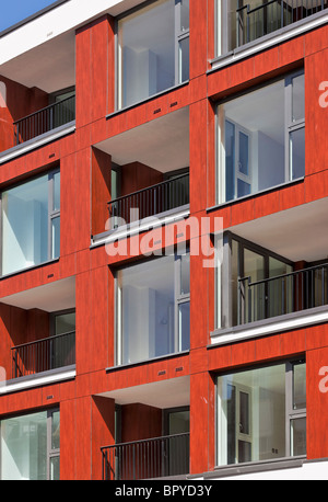 Apartments über Waitrose-Supermarkt in der St John Street, Clerkenwell, London. Stockfoto