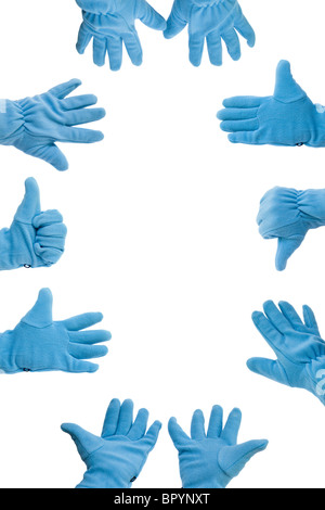 Rahmen der blaue warme Winterhandschuhe, isoliert auf weiss Stockfoto