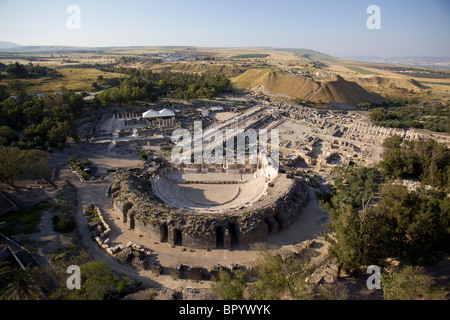 Luftaufnahme von den Ruinen der antiken Stadt von Beit Shean Stockfoto