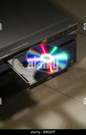 DVD-Disc auf einem offenen Fach Stockfoto