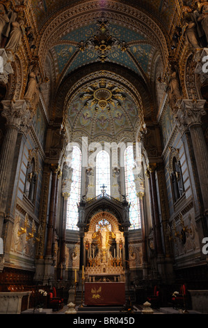 Basilika von Lyon jenseits Stockfoto