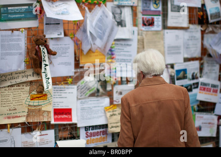 Protest gegen das Projekt Stuttgart 21 am Stuttgarter Hauptbahnhof Stockfoto