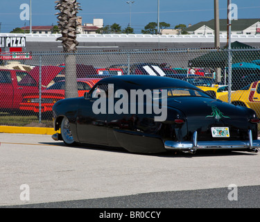 Daytona Beach International Speedway Gastgeber der jährlichen Thanks Giving Wochenende Türkei Rod laufen. Stockfoto