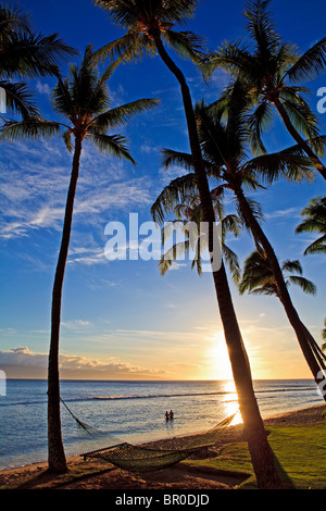 Pazifische Sonnenuntergang am Kaanapali Beach auf Maui in hawaii Stockfoto