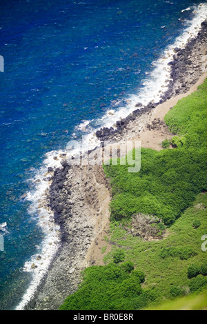 Ein Blick auf den Pazifischen Ozean von der Spitze des weltweit höchsten Seeklippen auf Molokai, Hawaii. Stockfoto
