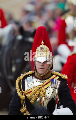 Oberstleutnant J S Olivier Inspektion der Linie. "Trooping die Farbe" 2010 Stockfoto