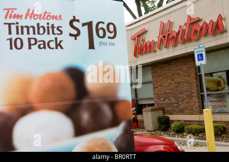 Ein Tim Hortons Restaurant Lage. Stockfoto