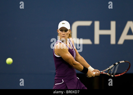 Samantha Stosur (AUS) im Wettbewerb bei der 2010 US Open Tennis Stockfoto