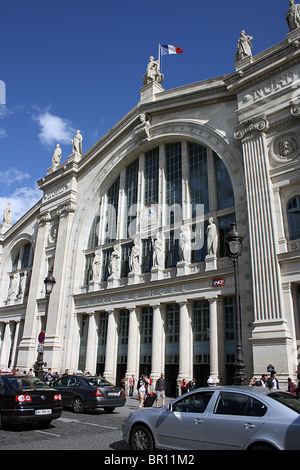 Paris, Gare du Nord, Hauptstraße Fassade. Stockfoto