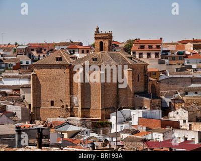 Kirche San Miguel Arcángel in Santa Cruz de la Zarza, Toledo, Castilla - La Mancha, Spanien Stockfoto