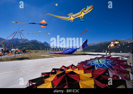 Italien Piemont Turin Sauze d eine Anzeige der Drachen im Susa-Tal Stockfoto