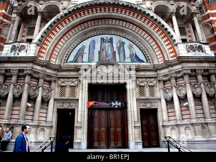 Haupteingang zum Westminster Cathedral, London Stockfoto