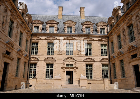 Sully Palace, Paris, Frankreich Stockfoto