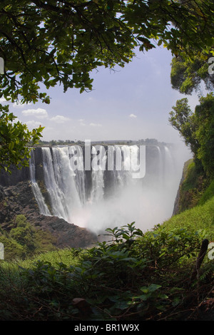 Ansichten der Victoriafälle von Victoria Falls Nationalpark, Simbabwe. Stockfoto