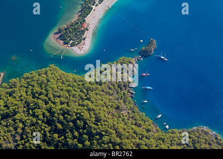 Luftaufnahme von Ölüdeniz Bucht in der Nähe von Fethiye an der türkischen Westküste Stockfoto