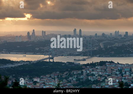 Bosporus-Brücke in Istanbul, Türkei Stockfoto