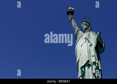 Freiheitsstatue Liberty New York NY historisches Wahrzeichen gegeben nach Amerika durch die Franzosen um ihre Unabhängigkeit zu markieren. 04. Juli. Stockfoto