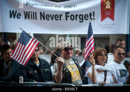 Gegner der Cordoba Initiative Moschee und islamische kulturelle Mitte Rally in New York Stockfoto