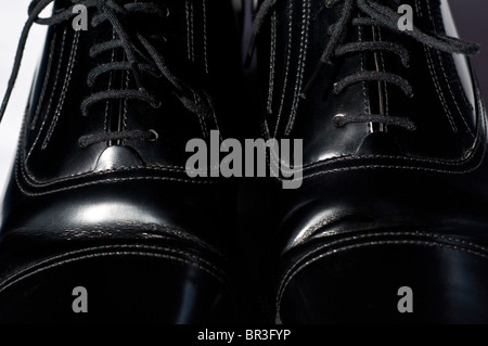 Des Mannes Schuhe Stockfoto