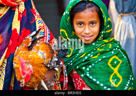 Junge muslimische Mädchen in Dhaka, Bangladesch Stockfoto