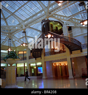 Frank Lloyd Wright entworfen Lobby bei The Rookery, Chicago Stockfoto