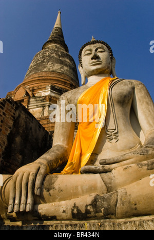 Sitzen, Buddha-Statue, Wat Yai Chai Mongkons, Ayutthaya, Thailand Stockfoto