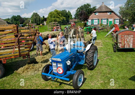 Staphorst Overijssel Niederlande Bauern Dorf calvinistische Kirche Tracht religiöse Stadt Stockfoto