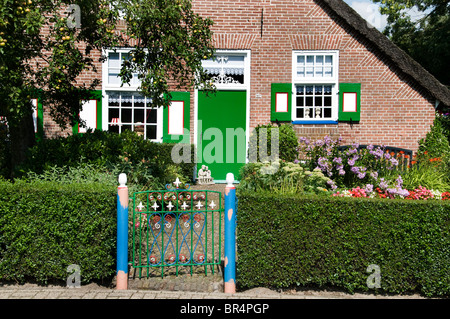 Staphorst Overijssel Niederlande Bauern Dorf calvinistische Kirche Tracht religiöse Stadt Stockfoto