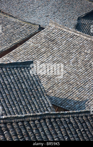 Schwarzes Ziegeldach Dorfhaus, Longsheng, Guangxi, China Stockfoto
