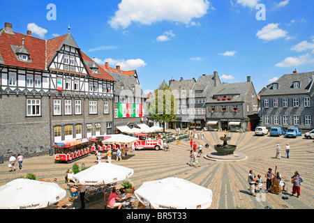 Markt-Platz von Goslar, Harz Mountains, Niedersachsen, Deutschland Stockfoto