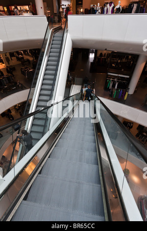 Fahrtreppen in Selfridges, Birmingham Stockfoto