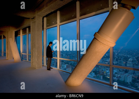 Seismische Dämpfer in Torre Mayor, Mexiko-Stadt zu bauen. Stockfoto