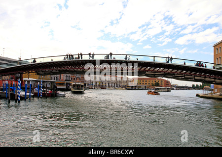 Ponte della Costituzione, neue vierte Brücke über den Canal Grande in Venedig, Italien, Stockfoto