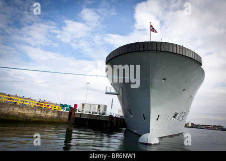 Norwegische Marine Kystvakt (Küstenwache) Bergen W341 Barentshav-Klasse Hybrid Diesel-LNG Schiff, bei hohen Schiffe Hartlepool. Stockfoto