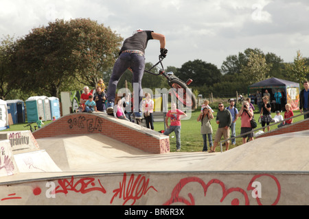 September 2010 - Aktion bei Cheddar Skate Jam Stockfoto