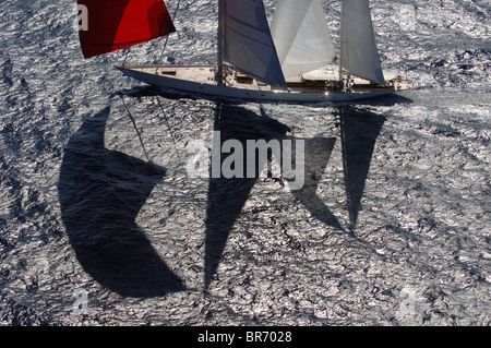 SY "Adele", 180 Fuß Hoek Design an der Superyacht Cup Palma, Oktober 2005 nicht redaktionelle Verwendungen müssen individuell geklärt werden. Stockfoto